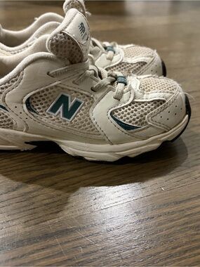 New balance shoes toddler size 10